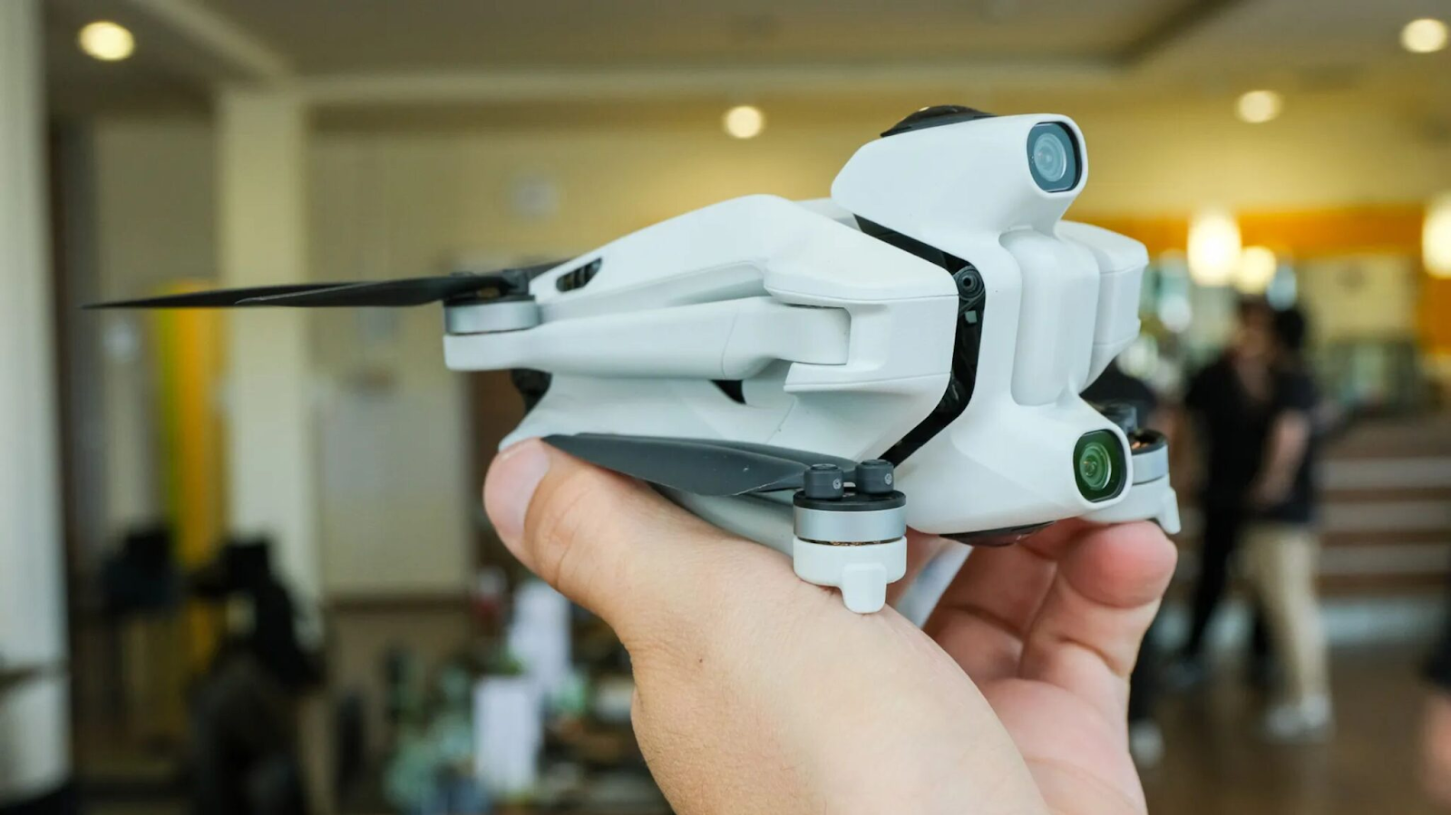 Insta360 Antigravity A1 filtrado